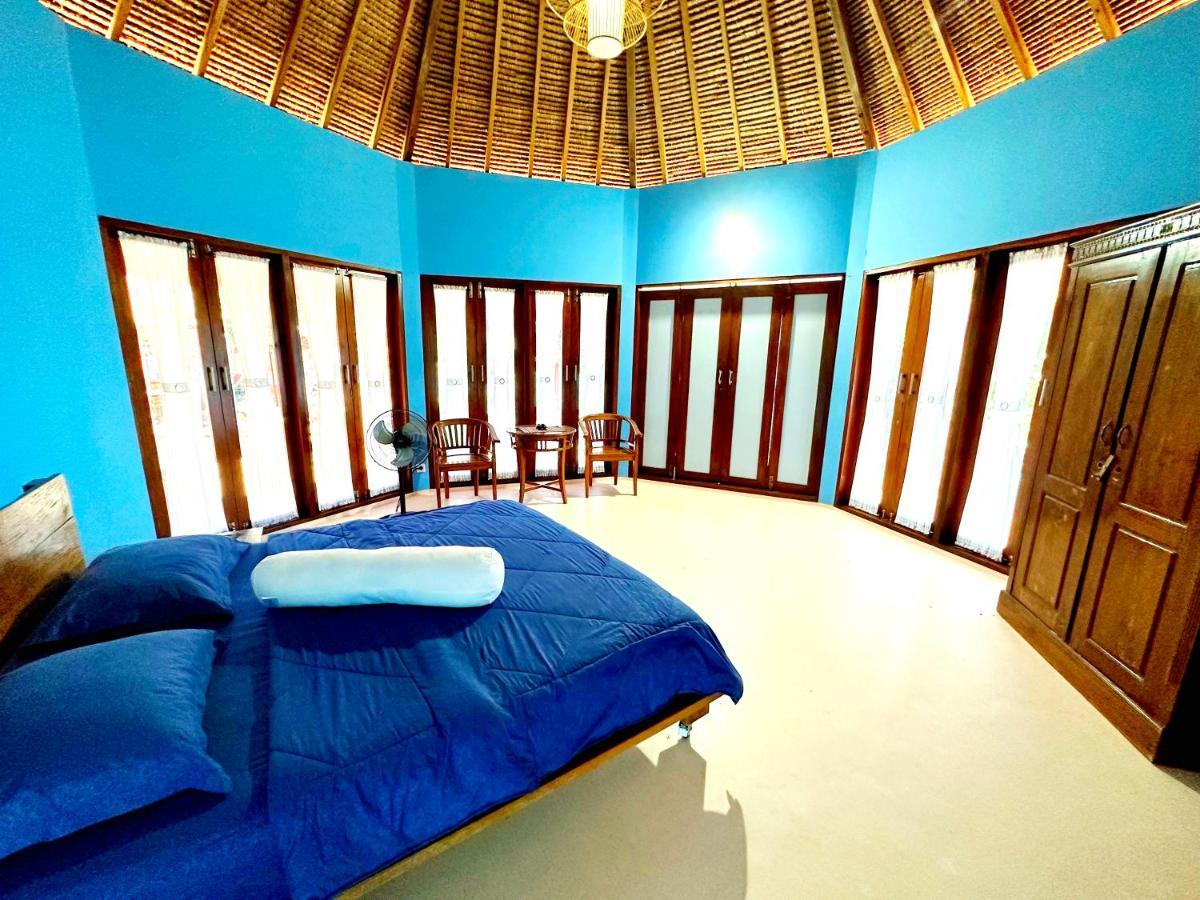 Khabita Beach Resort Lembar  Exterior photo
